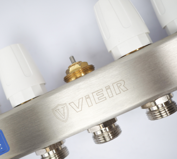 Коллекторная группа Vieir 5 выходов с расходомерами нержавейка